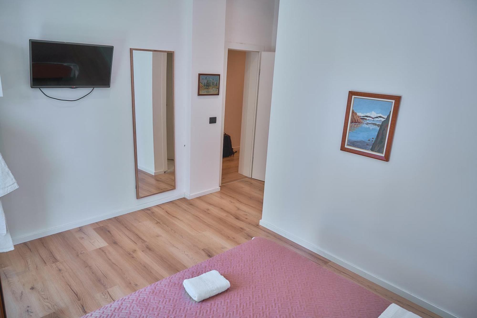 Kalpazo Inn Тирана Экстерьер фото