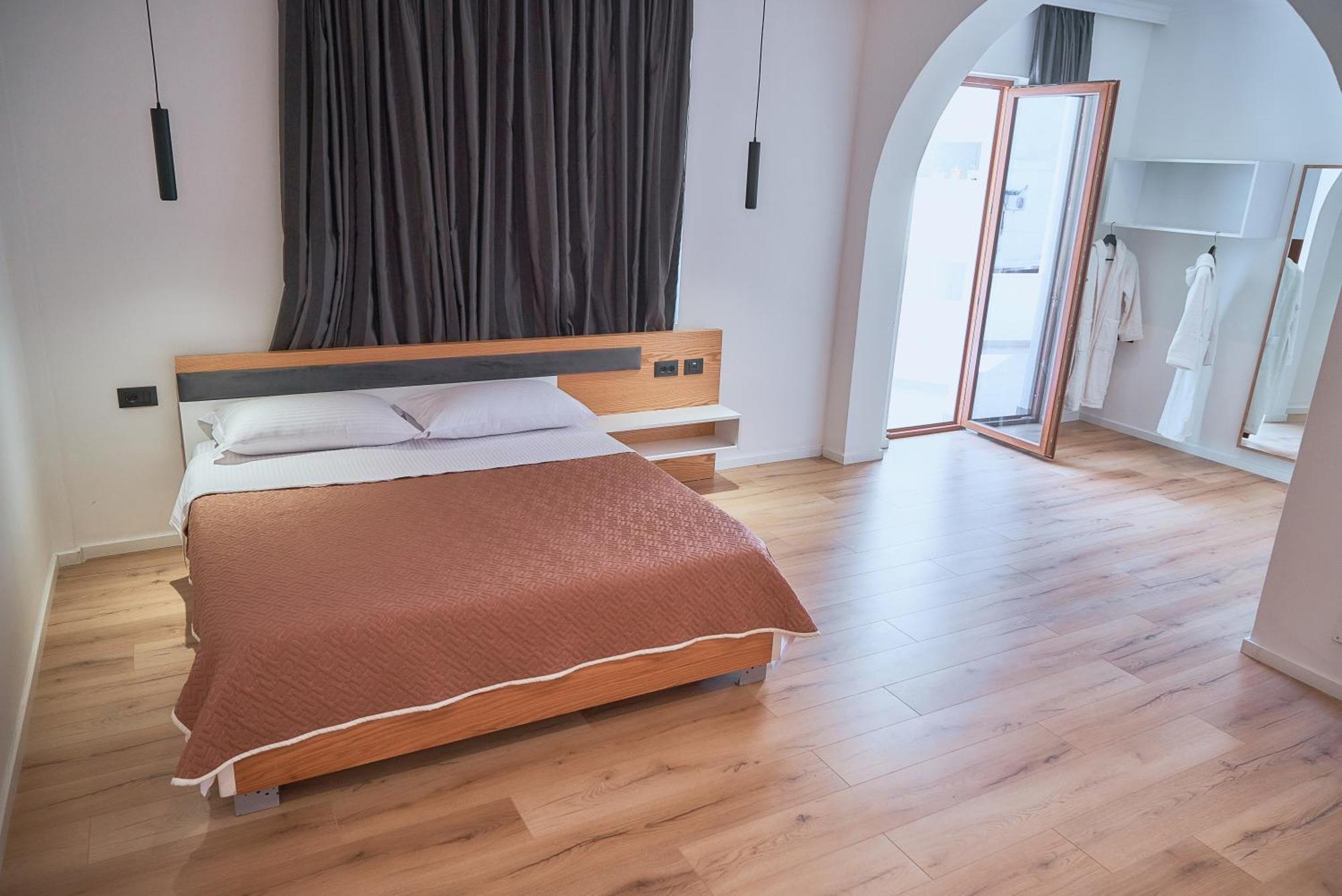 Kalpazo Inn Тирана Экстерьер фото